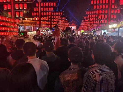 爆料福州暴雨最新消息通知,城区内涝严重，紧急应对措施启动